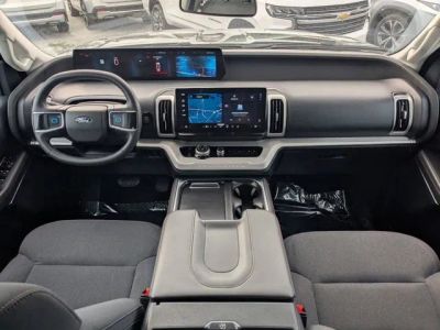 2025 Ford Expedition Max — photo 15 view