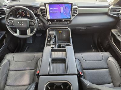 2022 Toyota Tundra - Photo 18