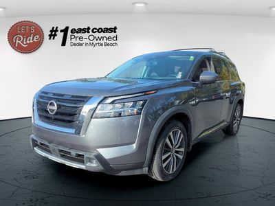 2022 Nissan Pathfinder — front three-quarter view