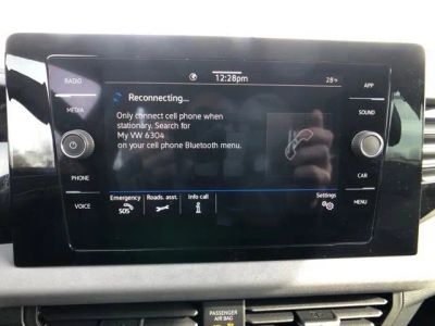 2025 Volkswagen Jetta SE - Photo 17