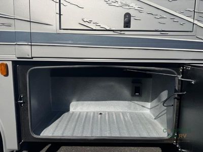 2026 Dynamax DX3 — photo 11 view