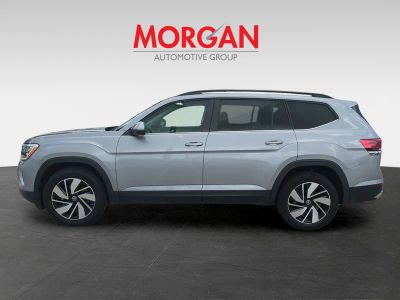 2024 Volkswagen Atlas — photo 8 view