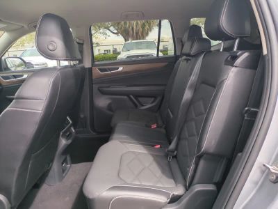 2024 Volkswagen Atlas — photo 15 view