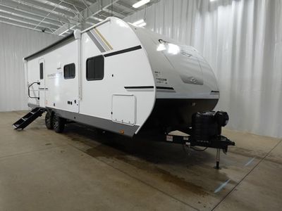 2026 Highland Ridge RV Range Lite - Photo 2