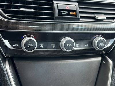2018 Honda Accord - Photo 21