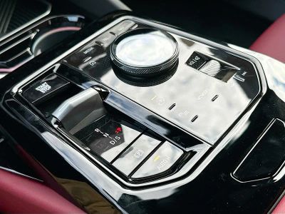 2026 BMW 5 Series — photo 14 view