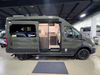 2027 Thor Motor Coach TALAVERA — photo 20 view