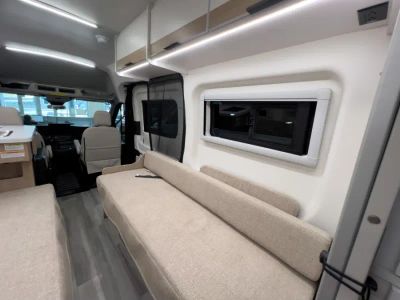 2027 Thor Motor Coach TALAVERA — photo 12 view