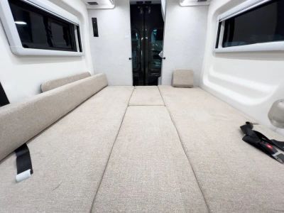 2027 Thor Motor Coach TALAVERA — photo 17 view