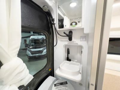 2027 Thor Motor Coach TALAVERA — photo 15 view