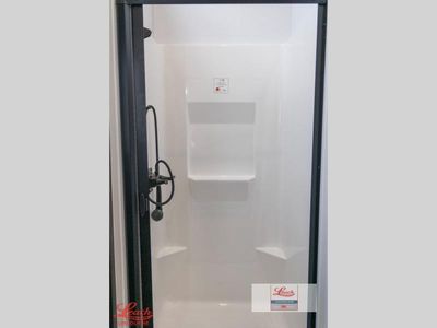 2026 Montana 3915TB - Photo 26