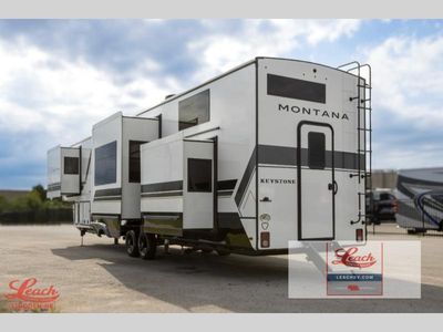 2026 Montana 3915TB - Photo 7