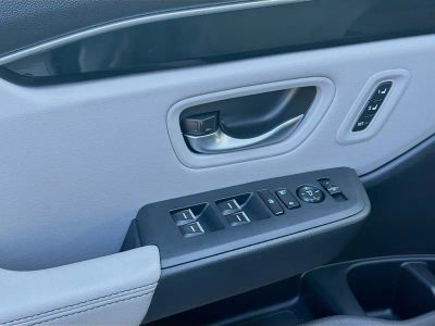 2025 Honda Pilot — photo 16 view