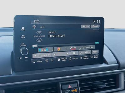 2025 Honda Pilot — photo 12 view