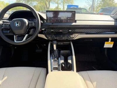 2026 Honda Accord Hybrid — photo 8 view