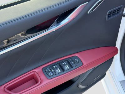 2023 Maserati Ghibli — photo 23 view
