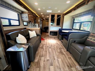 2020 Jayco Precept — photo 24 view