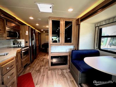 2020 Jayco Precept — photo 10 view