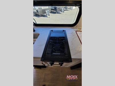 2026 Grand Design Transcend One - Photo 10