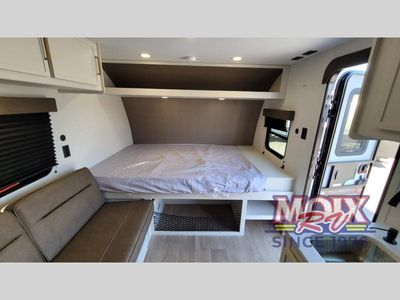 2026 Grand Design Transcend One - Photo 17