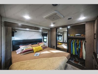 2024 KZ Durango - Photo 50
