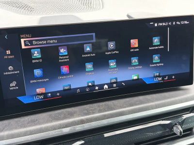 2025 BMW X5 — photo 30 view