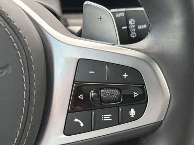 2025 BMW X5 — photo 33 view