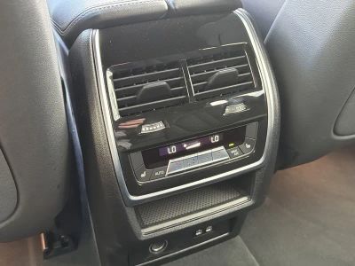 2025 BMW X5 — photo 18 view