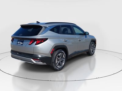 2025 Hyundai Tucson — photo 7 view