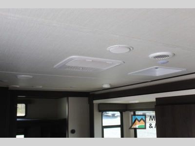 2023 Grand Design Transcend Xplor - Photo 44