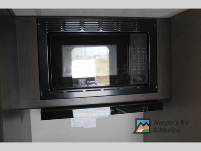 2023 Grand Design Transcend Xplor - Photo 31