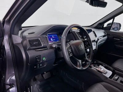 2021 Honda Passport — photo 9 view