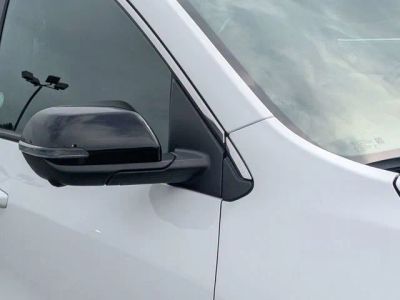 2025 GMC Acadia — photo 9 view