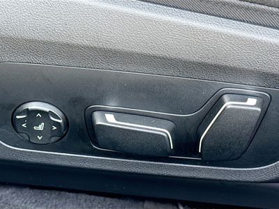2026 BMW 4 Series — photo 24 view
