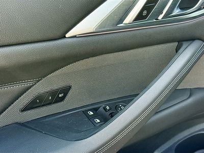 2026 BMW 4 Series — photo 23 view