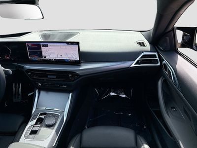 2026 BMW 4 Series — photo 18 view