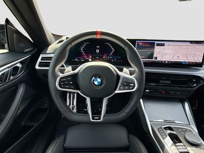 2026 BMW 4 Series — photo 17 view