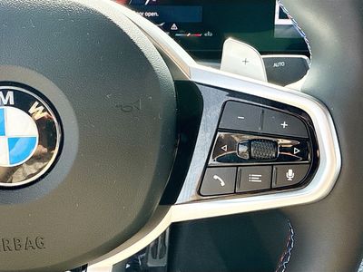2026 BMW 4 Series — photo 38 view