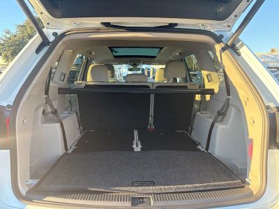 2026 Volkswagen Atlas — photo 12 view
