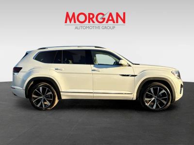 2026 Volkswagen Atlas — side profile view