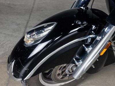 2017 Indian Motorcycle Roadmaster Thunder Black - Photo 8