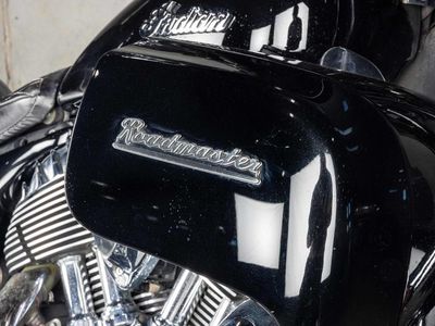 2017 Indian Motorcycle Roadmaster Thunder Black - Photo 21