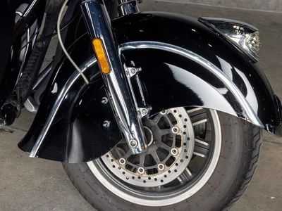 2017 Indian Motorcycle Roadmaster Thunder Black - Photo 25