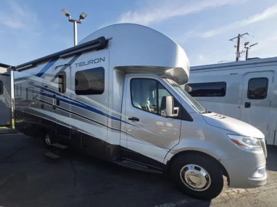 2024 Thor Motor Coach TIBURON - Photo 19