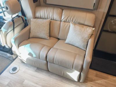 2024 Thor Motor Coach TIBURON - Photo 10
