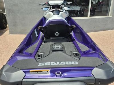 2025 Sea-Doo GTI SE 130 iBR - Photo 4