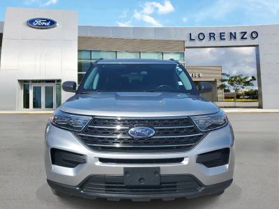 2023 Ford Explorer — side profile view