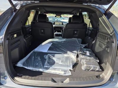 2026 Mazda CX-90 — photo 8 view