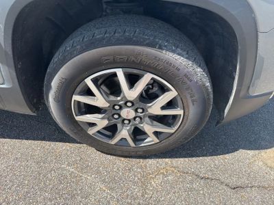 2023 GMC Acadia - Photo 18