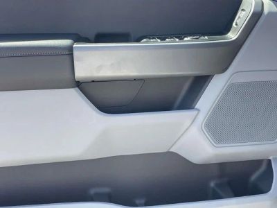 2026 Ford F-250SD - Photo 9